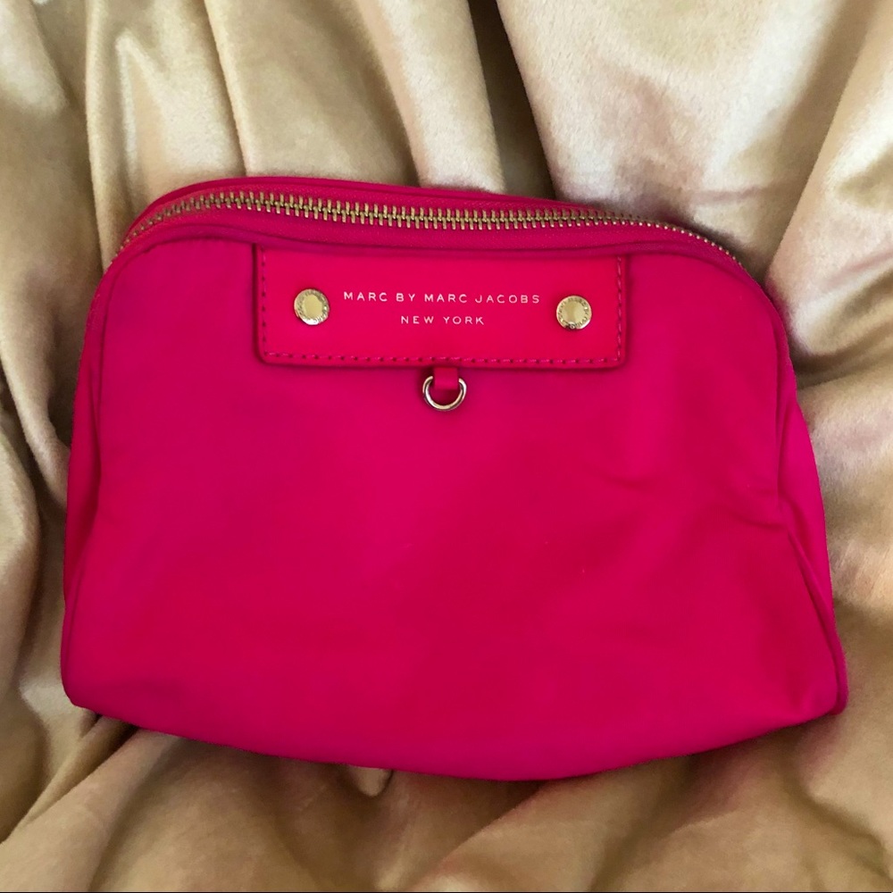 Marc Jacobs hot pink make up bag